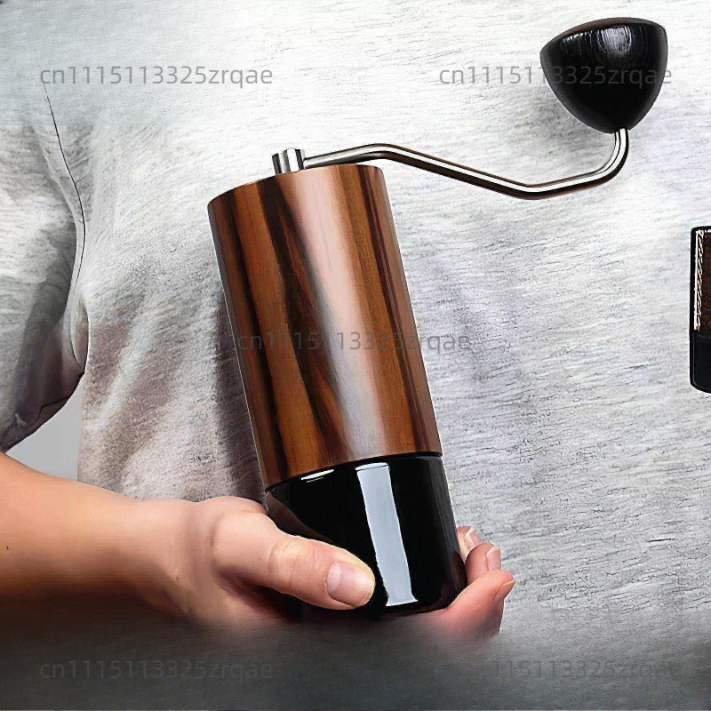مطحنة قهوة يدوية كوماندر C40 - - مراجعة Coffee Grinder Burr وسعره
