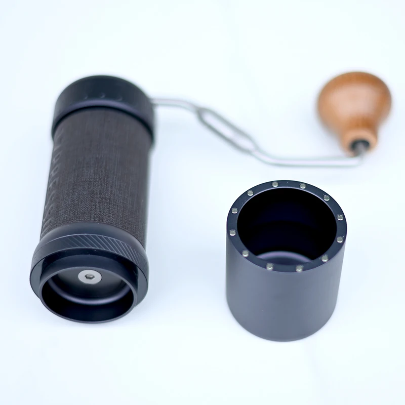 مطحنة قهوة يدوية محمولة 1zpres - مراجعة Coffee Grinder Burr وسعره