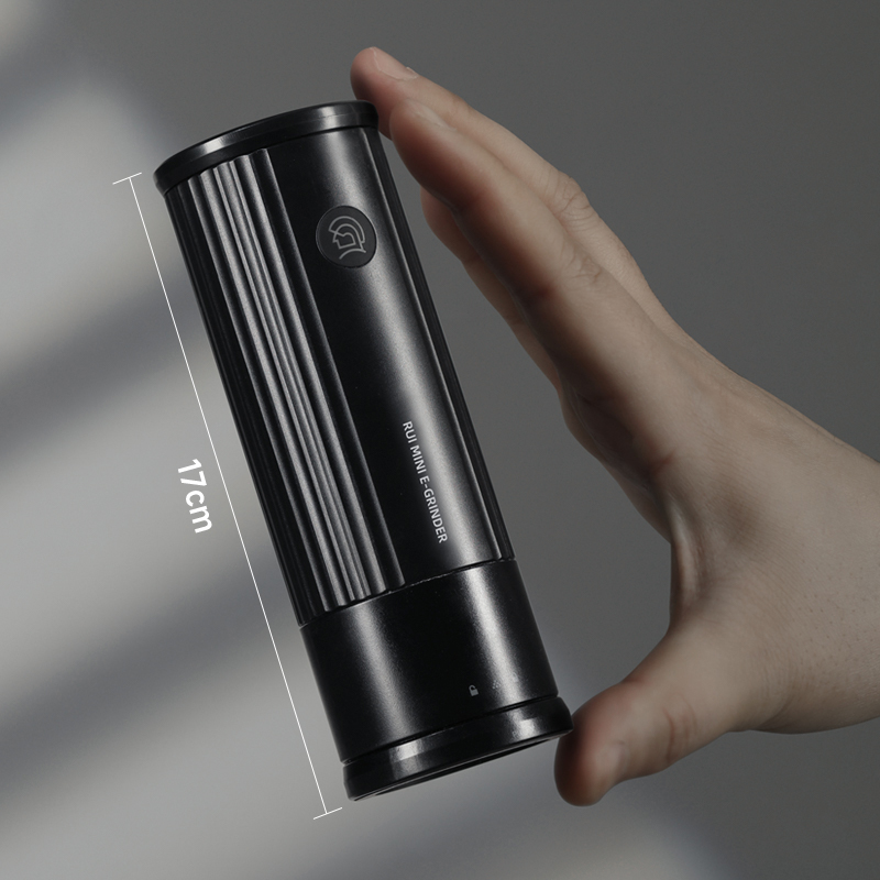 مطحنة قهوة صغيرة محمولة من زير - مراجعة Coffee Grinder Burr وسعره
